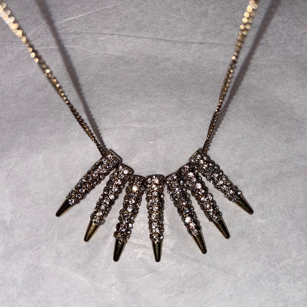 Vintage Rhinestone Necklace - Picture 8 of 12